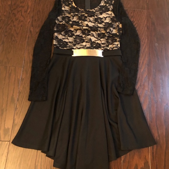 NWOT Black Upper Lace Dress - Size S - Picture 4 of 6